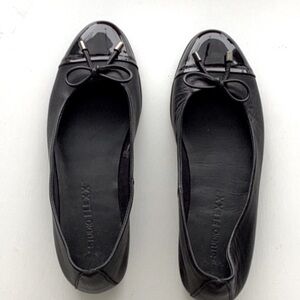 NWOT Studio Flex Leather Ballet Flats in Size 6 US